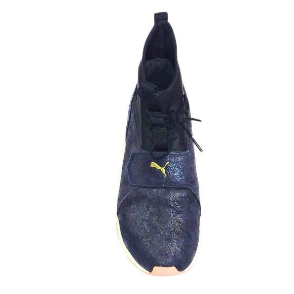 WOMEN'S PUMA SNEAKERS DARK BLUE CRUSHED VELVET W/PINK SOLE | SIZE 8.5 - Picture 1 of 5